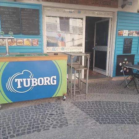 Al Vico Art Alojamento de Acomodação e Pequeno-almoço 3*